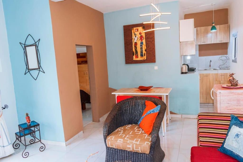 Mooksquare Ns Spot- 1 Bedroom Flat, Heart Of Akwa! Cannes Luaran gambar